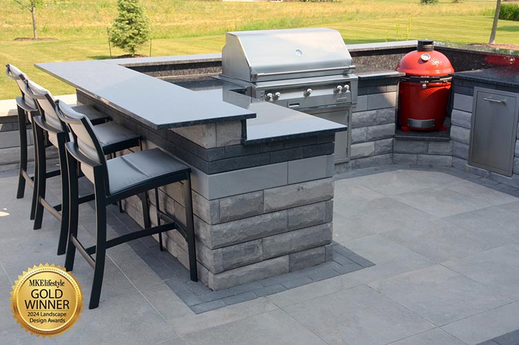 Extend Outdoor Living Space with Award-Winning Outdoor Kitchen-index